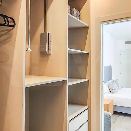 Chic Gem Rooftop Terrace With Bbq Rems Διαμέρισμα