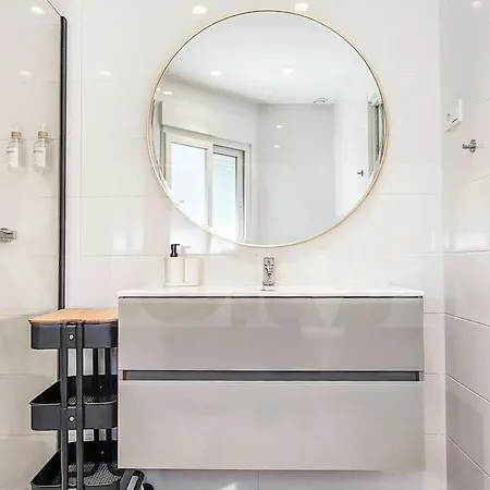 Chic Gem Rooftop Terrace With Bbq Rems