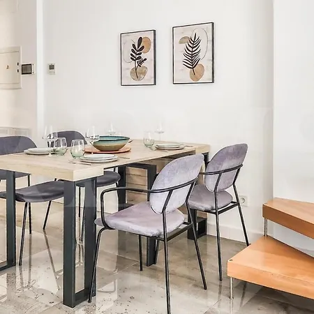 Chic Gem Rooftop Terrace With Bbq Rems Apartment *