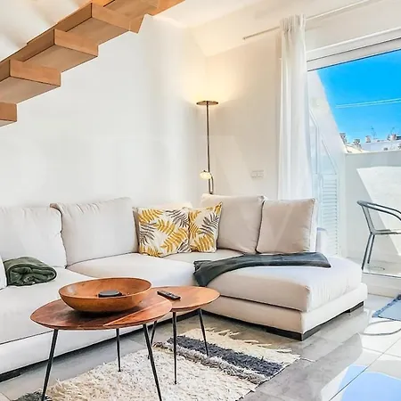 Apartment Chic Gem Rooftop Terrace With Bbq Rems